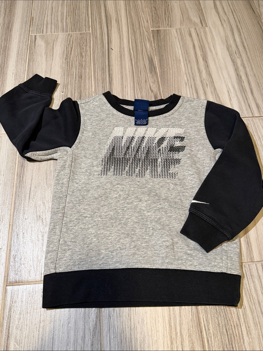 Nike Kids Grey and Black Sweatshirt Hoodie
